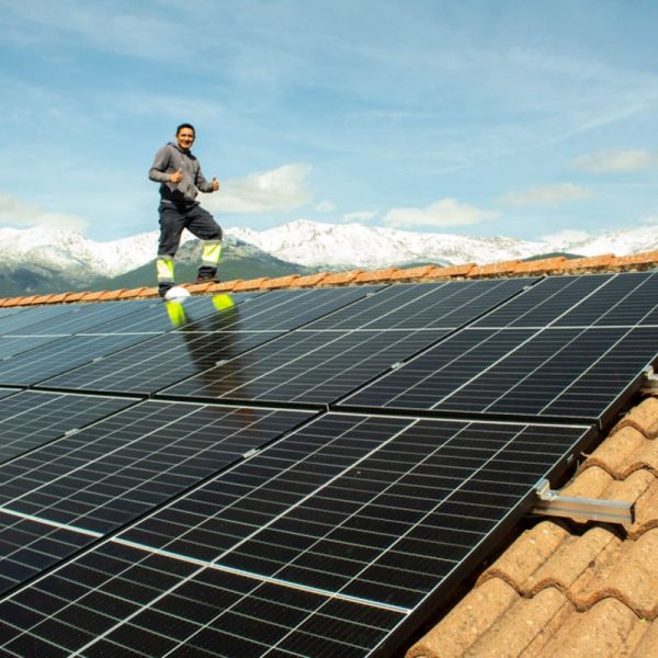 Implementación de instalación Fotovoltaica - Foto 3